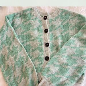 Mint Green Houndstooth Women's Sweater